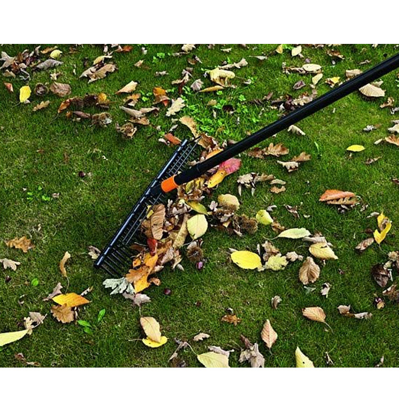 Grebla pentru iarba uscata, Fiskars QuikFit