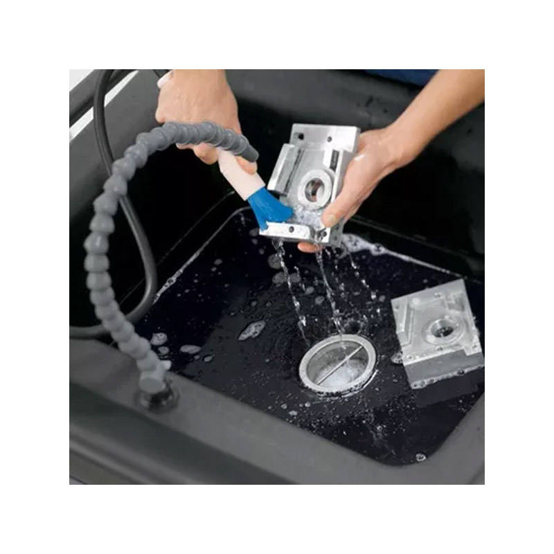 Detergent lichid, pentru autovehicule, piese si pardoseli, 10 L, tip RM 81 Direct