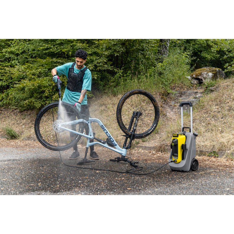Aparat de spalat cu presiune joasa 18V, 2.5 Ah, Karcher tip OC6-18 Premium Battery Set