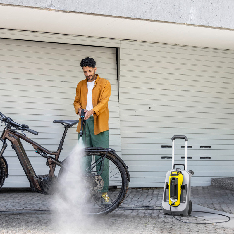 Aparat de spalat cu presiune joasa 18V, 2.5 Ah, Karcher tip OC6-18 Premium Battery Set