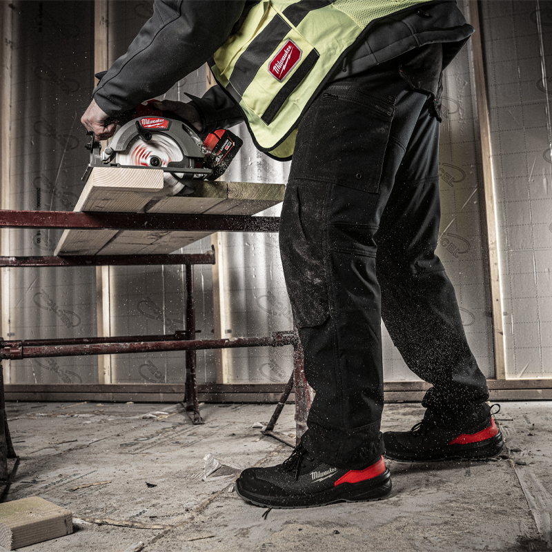 Bocanci de protectie S1P ESD FO, tip FXT, Milwaukee, marimea 38