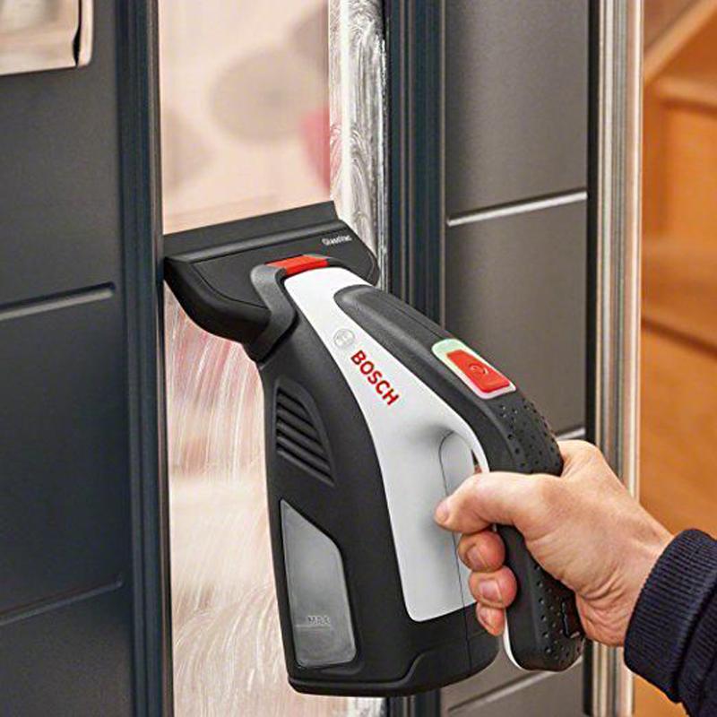 Curatitor de ferestre Bosch, tip GlassVAC