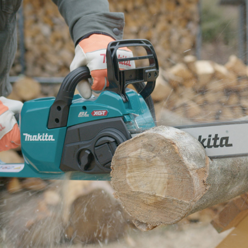 Electrofierastrau cu lant, cu acumulatori Li-Ion XGT 40Vmax, 35 cm, SOLO, Makita tip UC022GZ