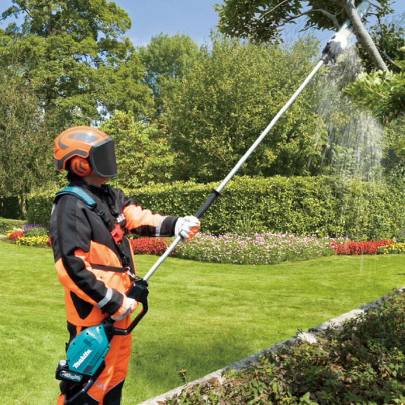 Emondor (fierastrau) de inaltime, 2.5 m, cu acumulatori Li-Ion XGT 40Vmax, 30 cm, SOLO, Makita tip UA003GZ