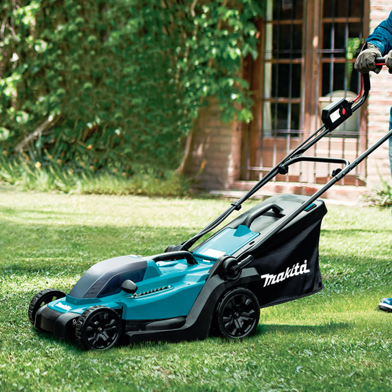 Masina de tuns iarba compatibila cu acumulatori Li-Ion LXT 18V, 33 cm, SOLO, Makita tip DLM330Z