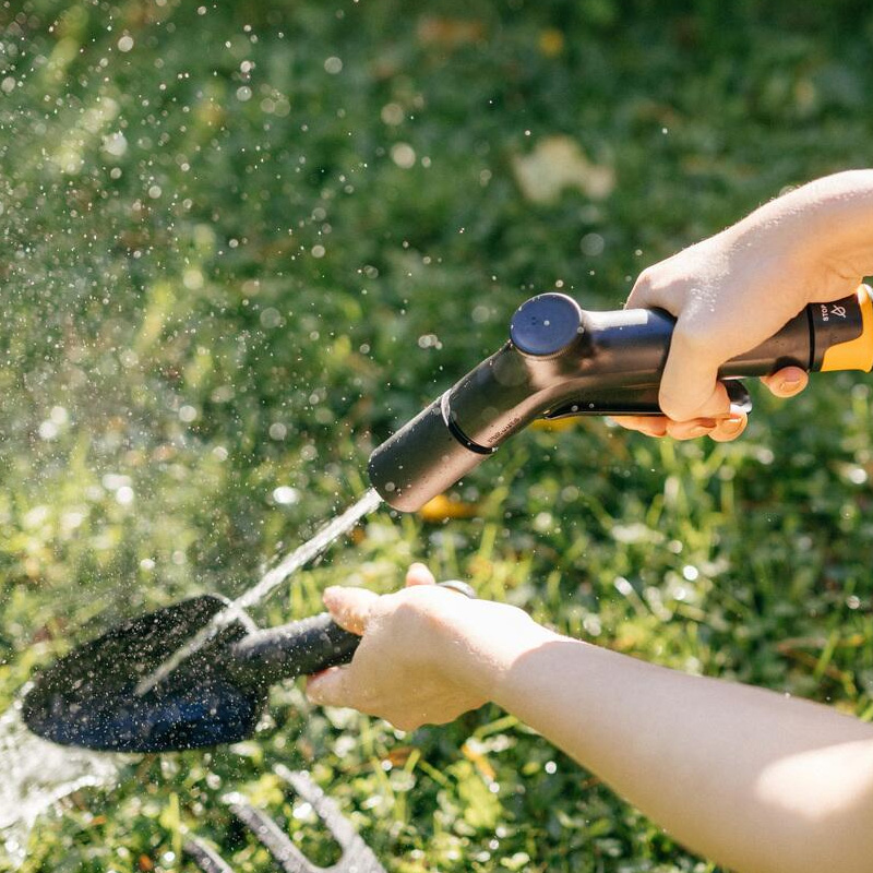 Pistol pentru stropit, cu maner confortabil SoftGrip™, Fiskars