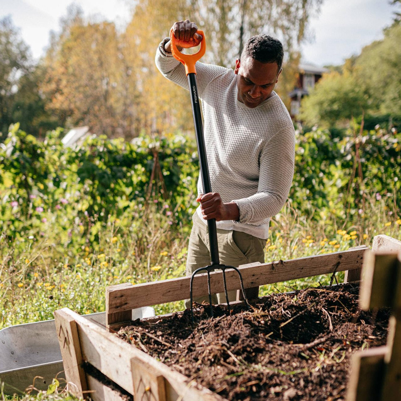 Furca pentru compost, 1.5 kg, 1270 mm, Fiskars SOLID