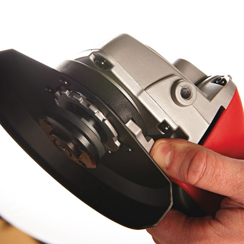 Polizor unghiular 125 mm cu acumulatori 18V Li-Ion, 2 x 4.0 Ah, Milwaukee M18BLSAG125XPDMC-402X