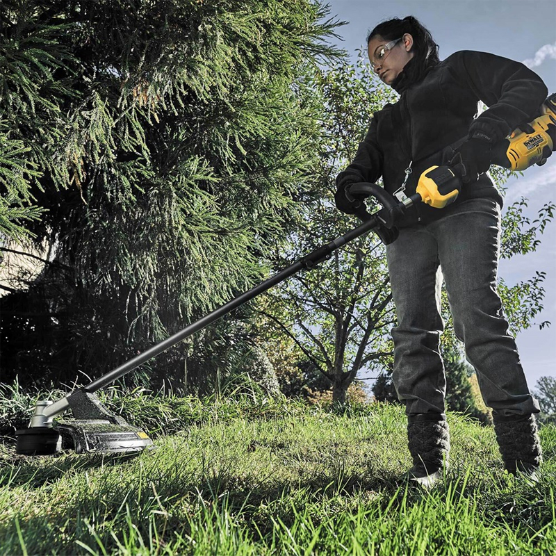 Cap motocoasa cu fir, 38 cm, Dewalt, tip DCMASST1N-XJ