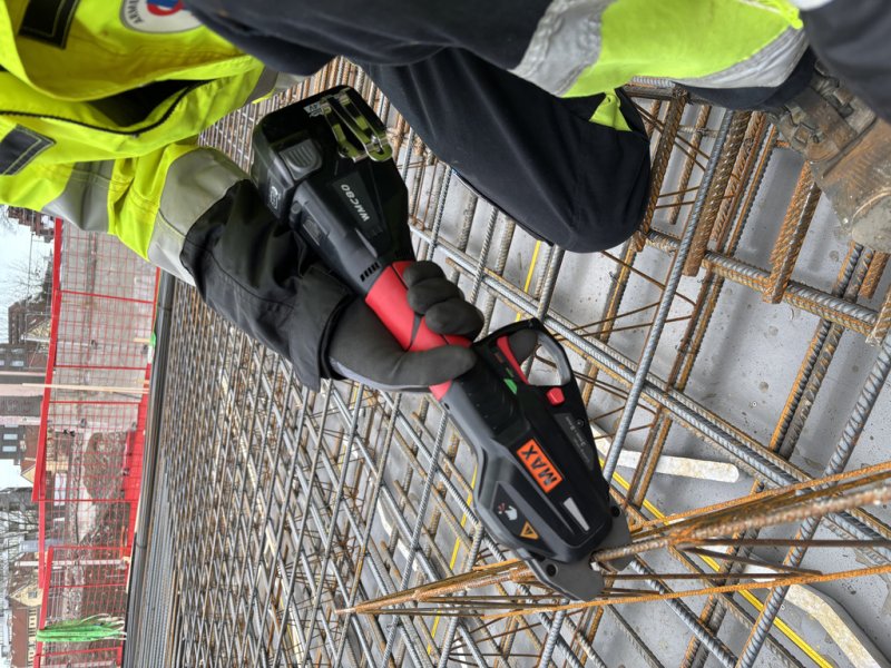 Masina de taiat plasa fier-beton, MAX, 14.4V, SOLO, tip WMC80