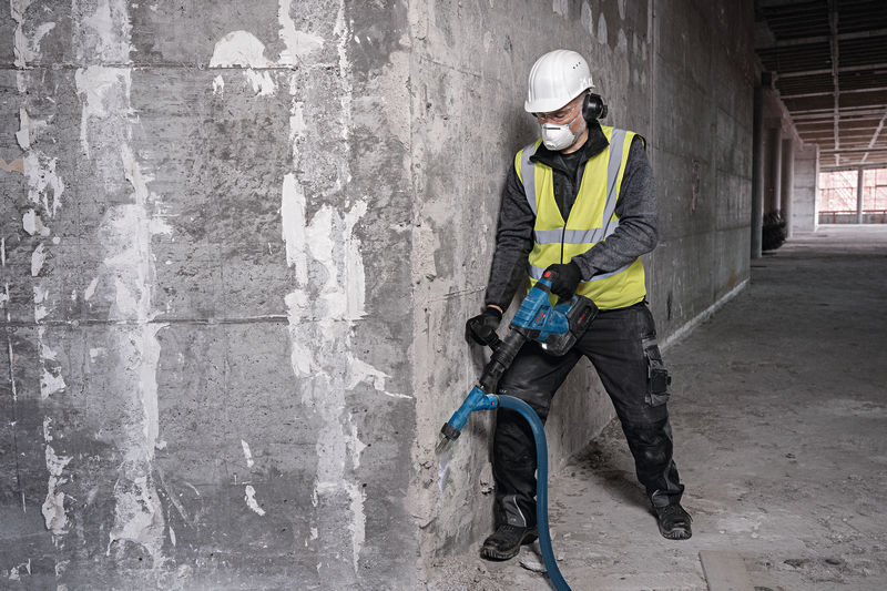 Ciocan demolator cu acumulatori Bosch GSH 18V-5, SDS MAX, 18V, 8.5J, 5.3Kg, solo