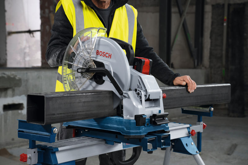 Debitor de metale cu disc abraziv si acumulatori, 355 mm, 12 V, SOLO, tip GCD 18V-355