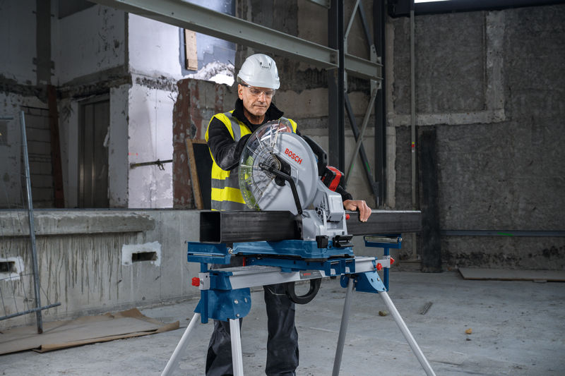 Debitor de metale cu disc abraziv si acumulatori, 355 mm, 12 V, SOLO, tip GCD 18V-355