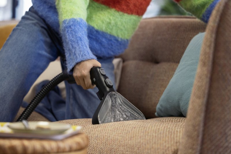 Aspirator cu spalare Karcher, tip SE 3 Compact Home