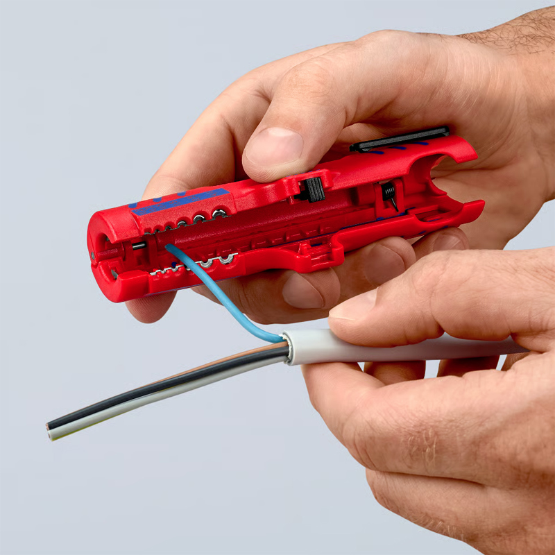 Dispozitiv universal pentru dezizolat Knipex, 125 mm Dispozitiv universal pentru dezizolat Knipex, 125 mm