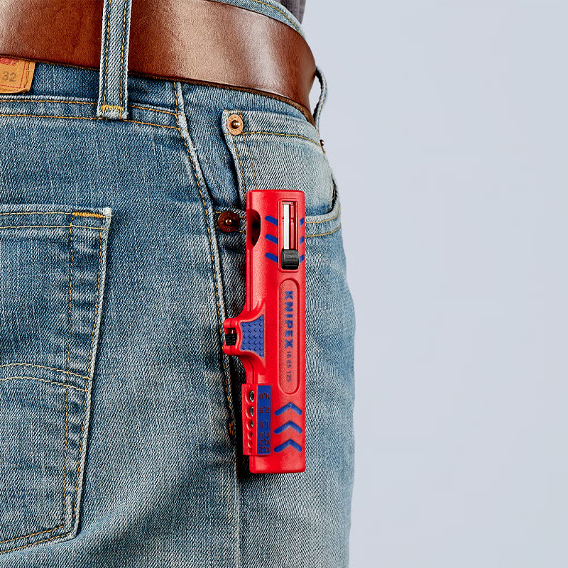 Dispozitiv universal pentru dezizolat Knipex, 125 mm Dispozitiv universal pentru dezizolat Knipex, 125 mm