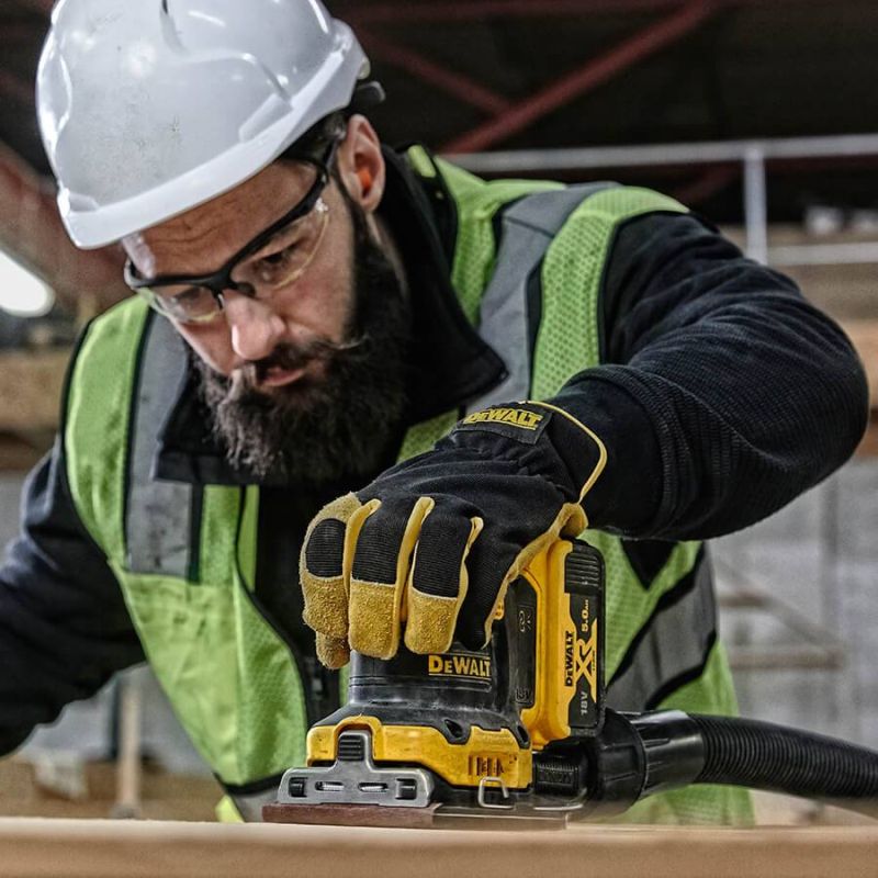 Slefuitor cu vibratii cu acumulatori 18V XR 2x 5.0Ah, DeWalt tip DCW200P2-QW