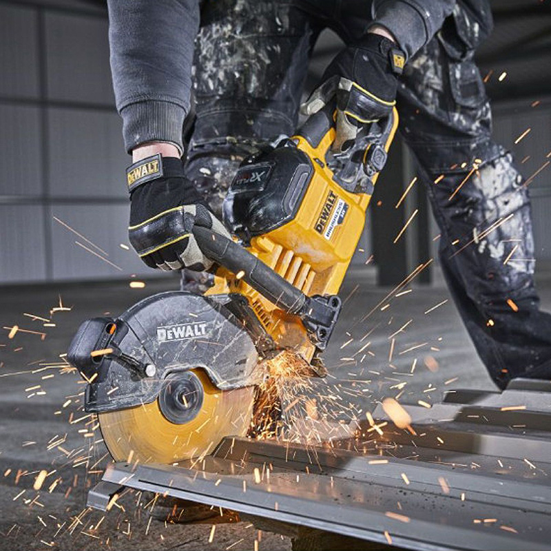 Masina debitat/taiat in beton cu acumulatori 54V Flexvolt XR Li-Ion 2x 9.0Ah, cu disc diamantat, DeWalt DCS691X2-QW