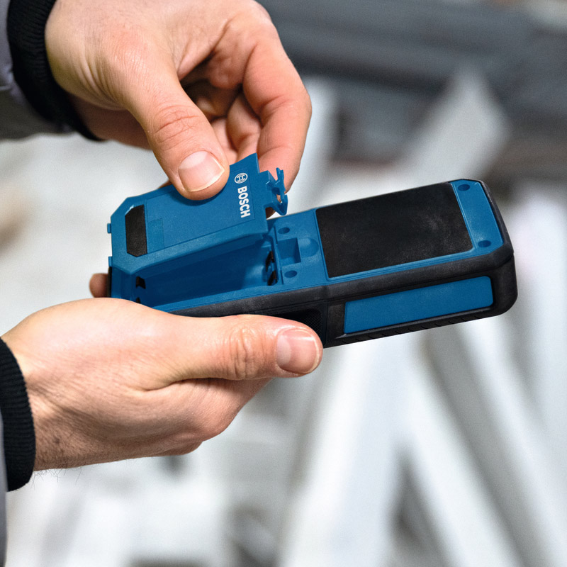 Aparat de masurare a umiditatii (higrometru) pentur lemn si alte materiale de constructii, LCD 2.4