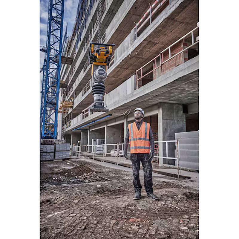 Mai compactor cu acumulator 55V, 540Wh, 10Ah si incarcator DeWalt PowerShift, 60kg, tip DCPS660