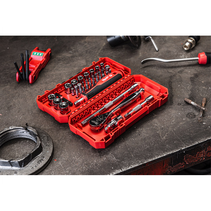 Set 38 piese, chei tubulare + biti 1/4