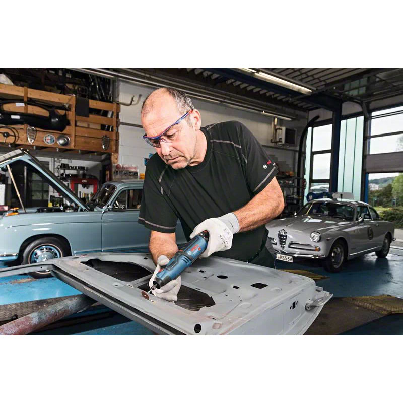 Minifreza cu acumulator Bosch GRO 12V-35 Professional SOLO, compatibila cu acumulatori Li-ion 12V