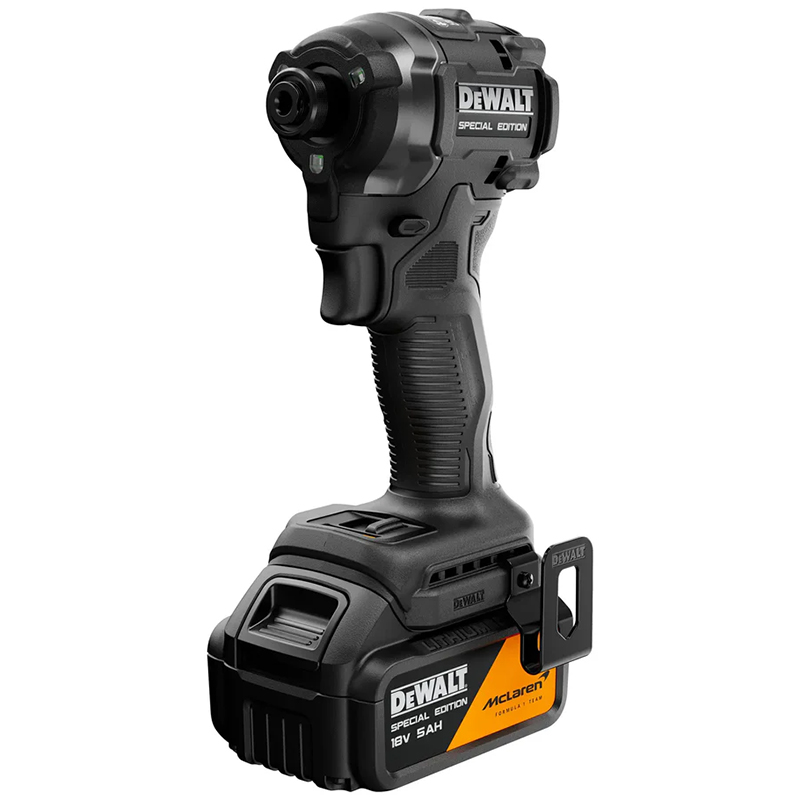 Masina de insurubat cu impact, 18 V Li-Ion XR 2x5.0 Ah, 205 Nm, 1/4