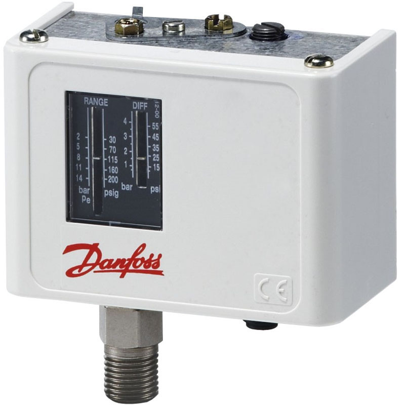 Presostat trifazat Danfoss pentru compresoare cu surub