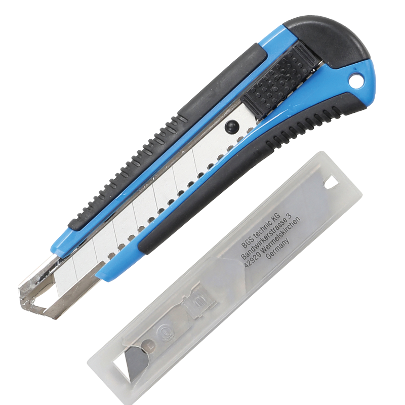 Cutter lama fractionabila 18 mm, ghidaj metal si 7 lame