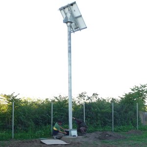 Stalp iluminat solar SIS330