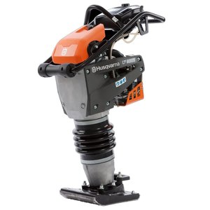 Maiuri compactoare cu motor termic